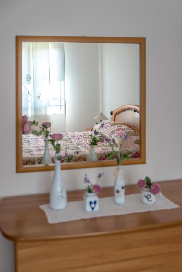 Casa Di Rosi Apartment ปิโซเญ ภายนอก รูปภาพ