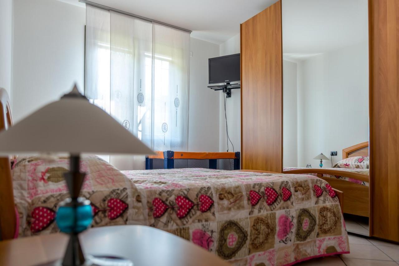 Casa Di Rosi Apartment ปิโซเญ ภายนอก รูปภาพ