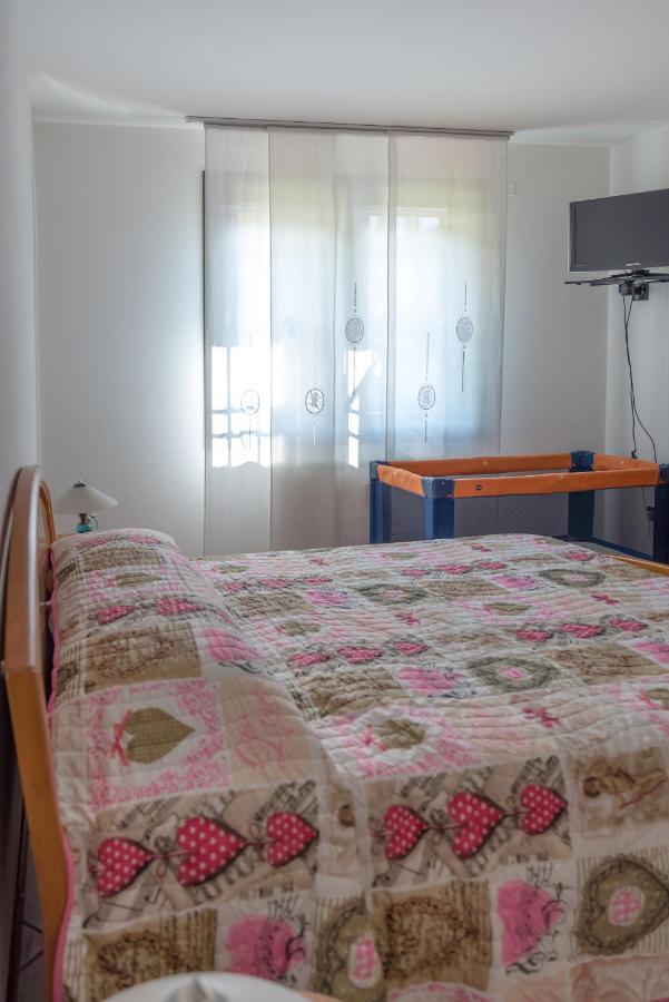 Casa Di Rosi Apartment ปิโซเญ ภายนอก รูปภาพ